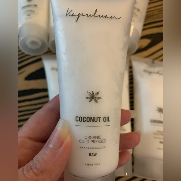 Kapuluan Coconut Oil- 8 full sized tubes - Picture 2 of 3
